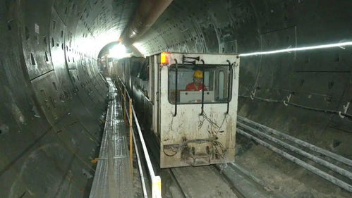 貴陽(yáng)地鐵3號(hào)線施工進(jìn)展顯著 19座車站已封頂，土建工程突破七成
